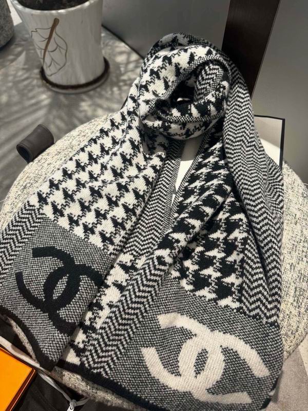 Chanel Scarf 38X190cm E011014